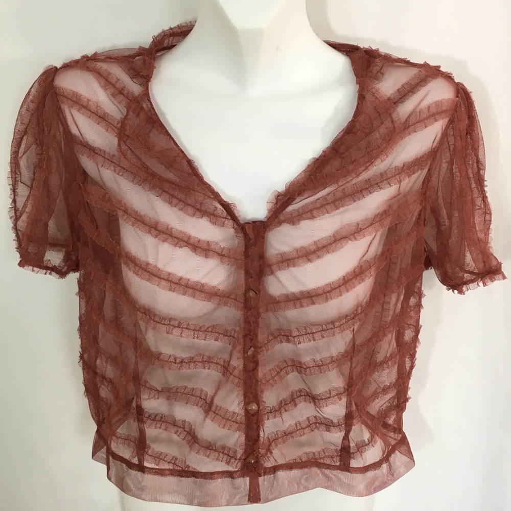 Intuition Mesh Ruffled Button Front Size 8 Top